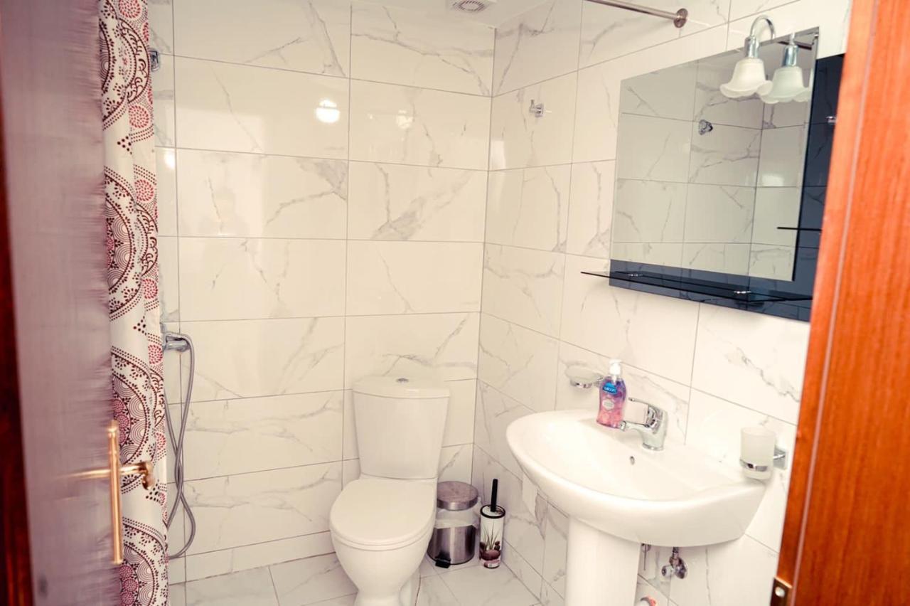 Cico Hostel &Private Room Gjirokastër Dış mekan fotoğraf
