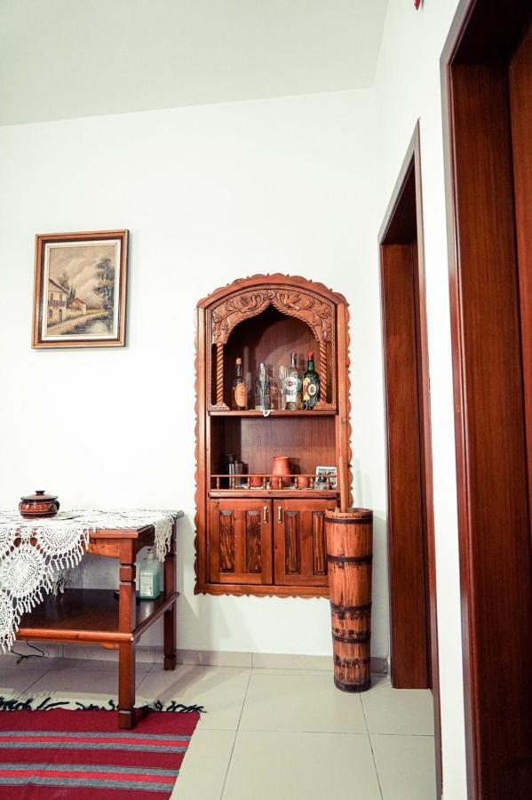 Cico Hostel &Private Room Gjirokastër Dış mekan fotoğraf