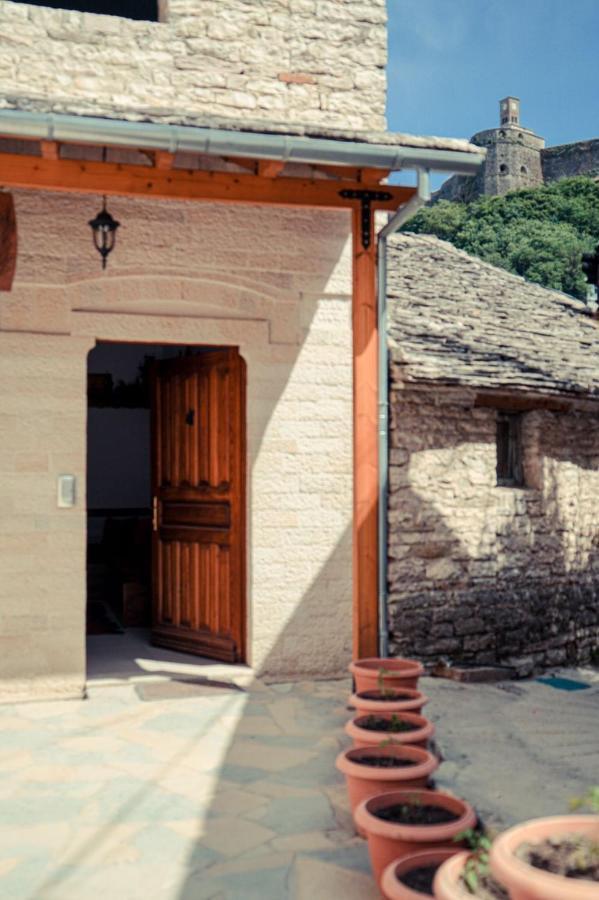 Cico Hostel &Private Room Gjirokastër Dış mekan fotoğraf