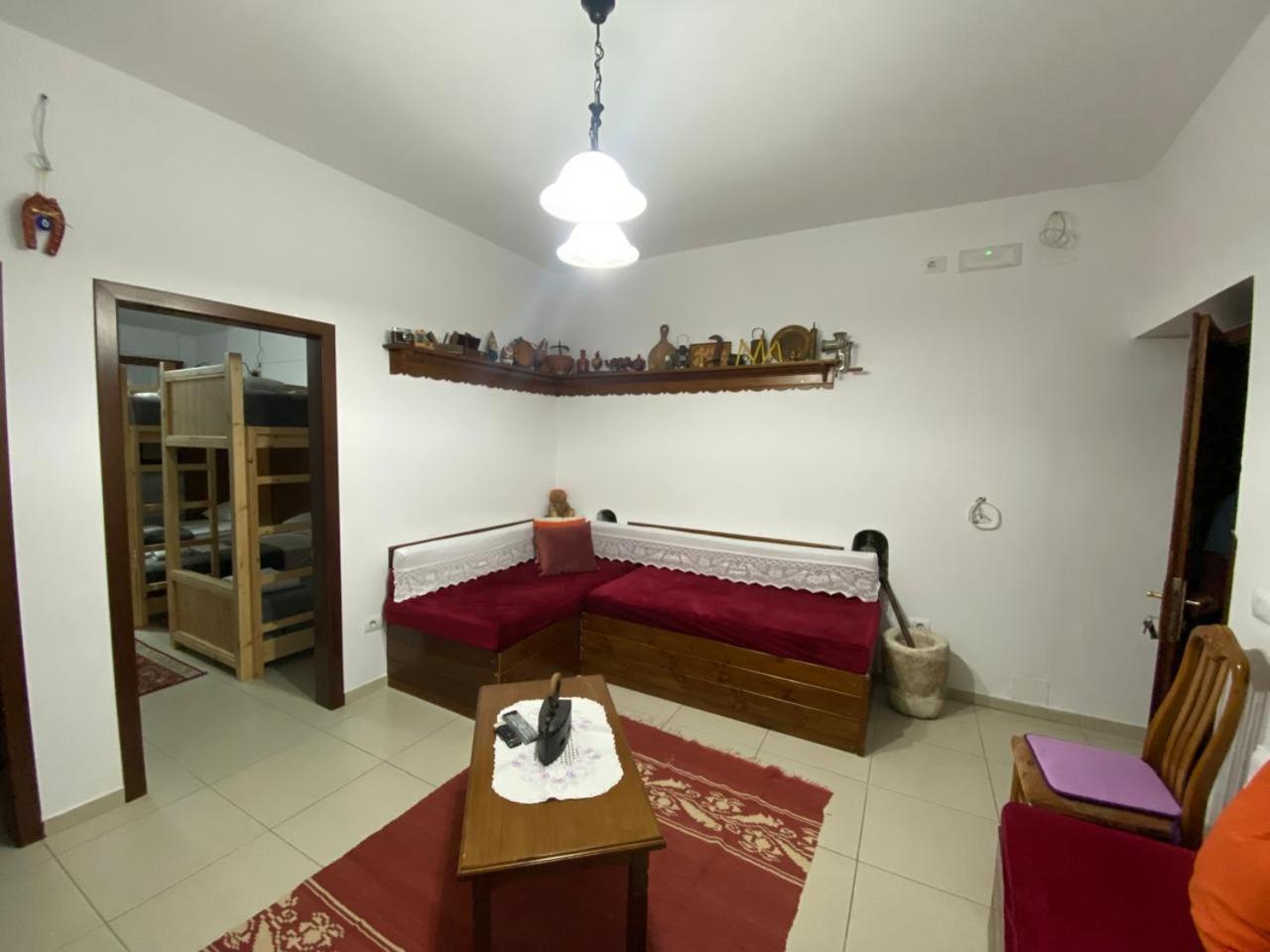 Cico Hostel &Private Room Gjirokastër Dış mekan fotoğraf