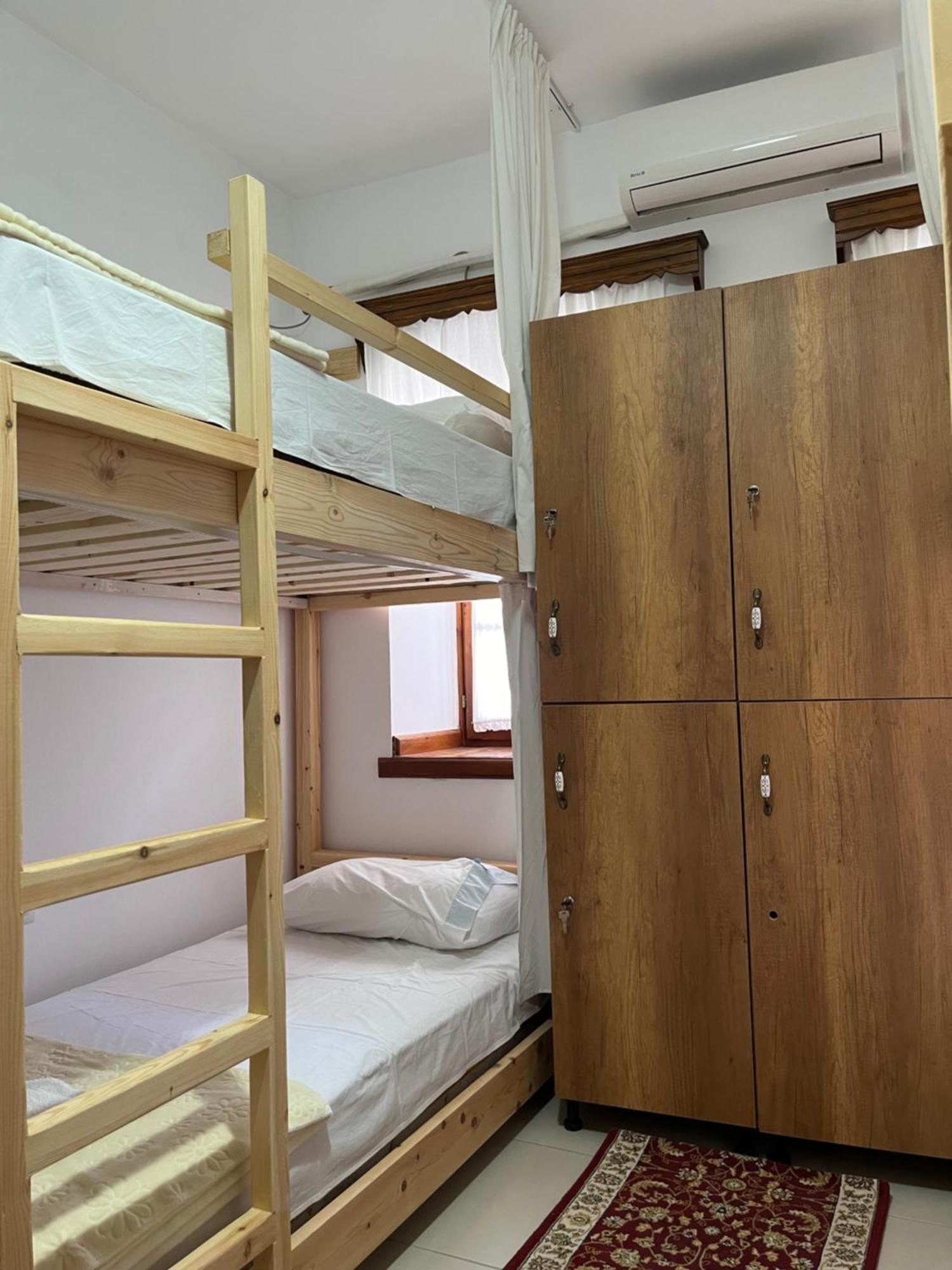 Cico Hostel &Private Room Gjirokastër Dış mekan fotoğraf