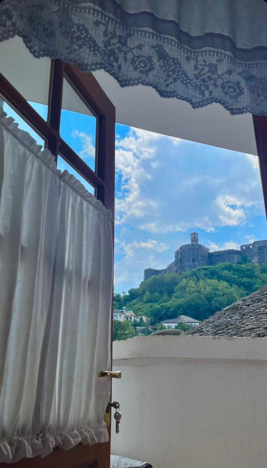Cico Hostel &Private Room Gjirokastër Dış mekan fotoğraf